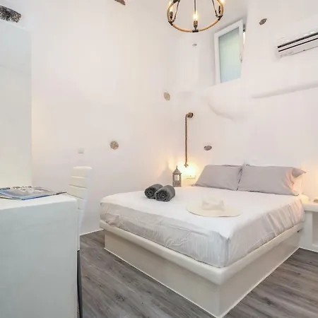 Venetian Suites Naxos City Exterior photo